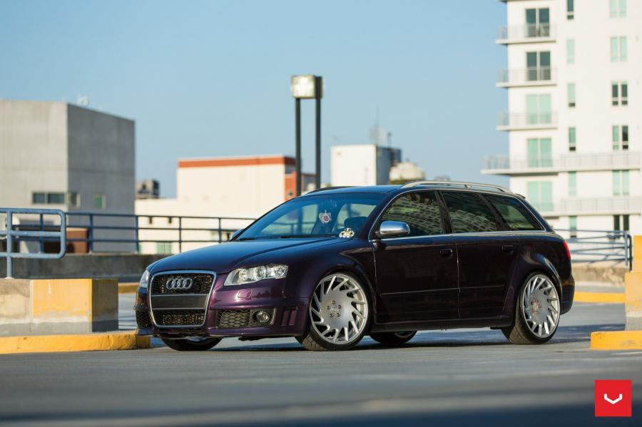  Audi RS4 Avant on Vossen Wheels 2015 года  (фото 9 из 17)